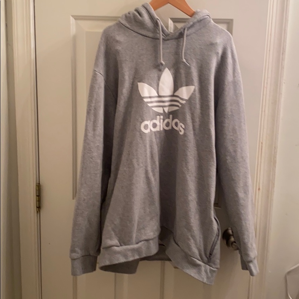 Adidas Sweatshirt